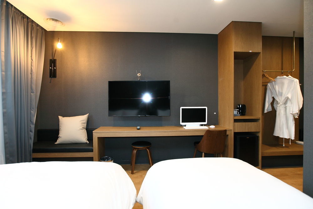 Bricks Hotel Сеул Экстерьер фото