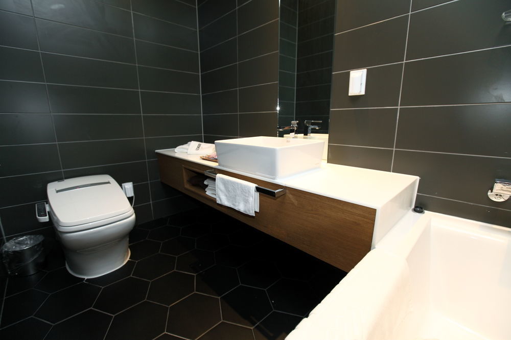 Bricks Hotel Сеул Экстерьер фото