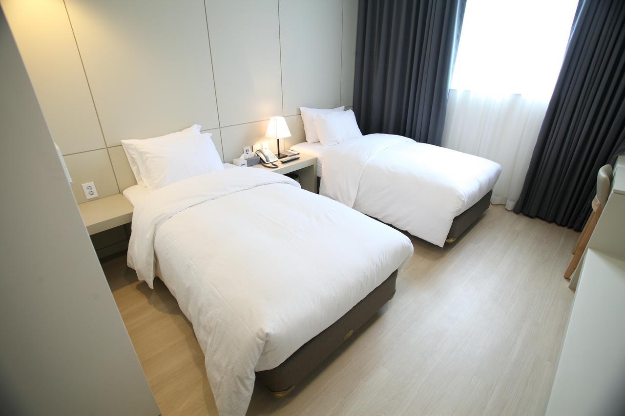 Bricks Hotel Сеул Экстерьер фото