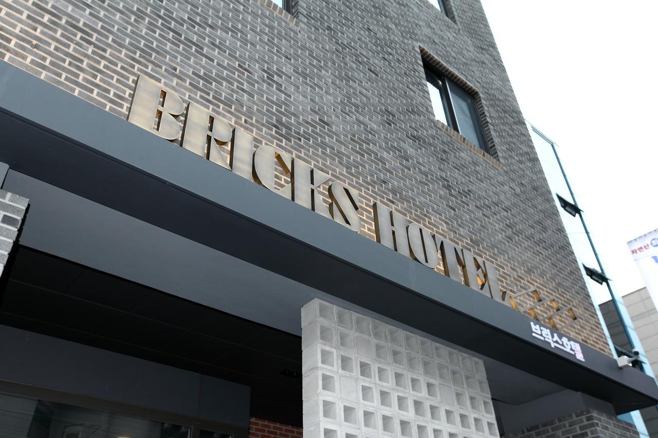 Bricks Hotel Сеул Экстерьер фото